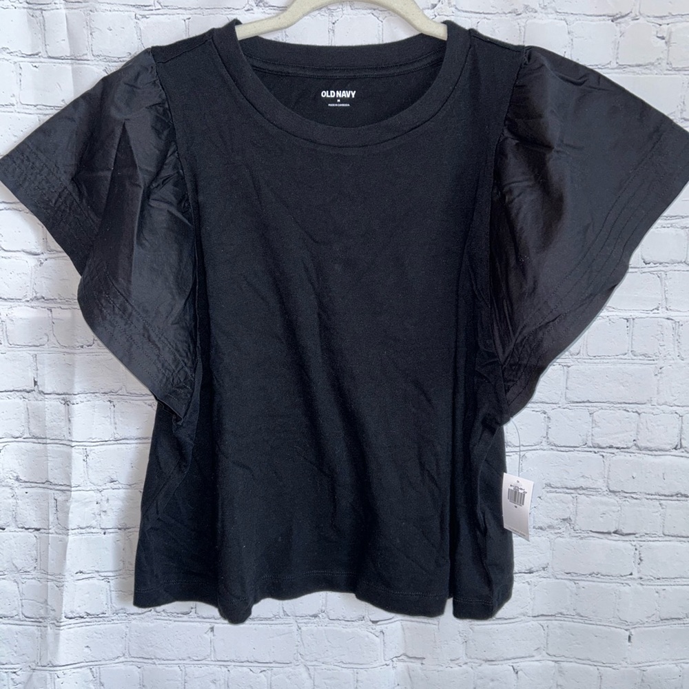 NWT Flutter Sleeve shirt